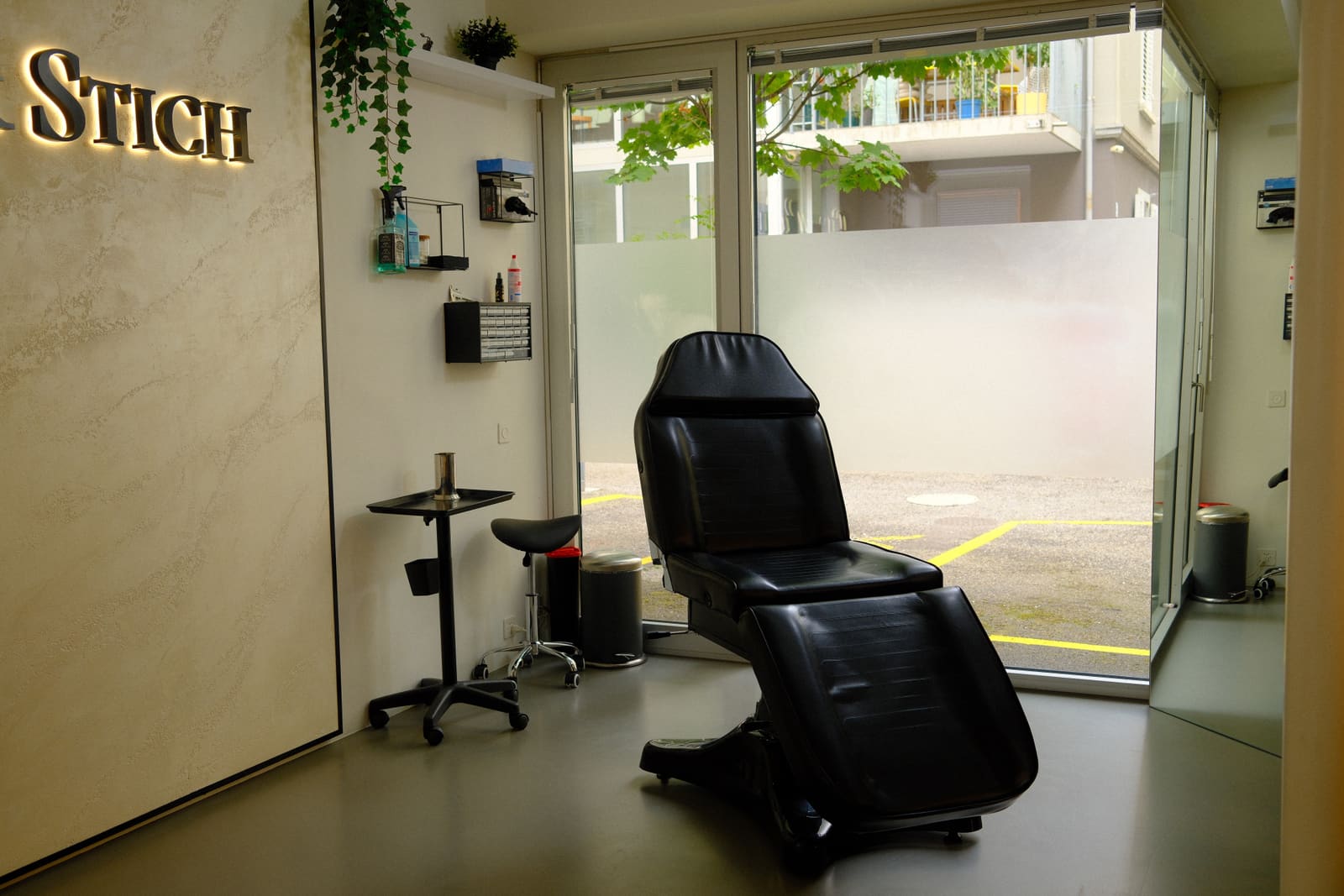 Glanz & Stich Studio Behandlungsbereich in Zürich